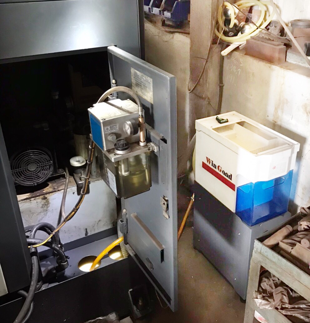 氣動式油水分離機