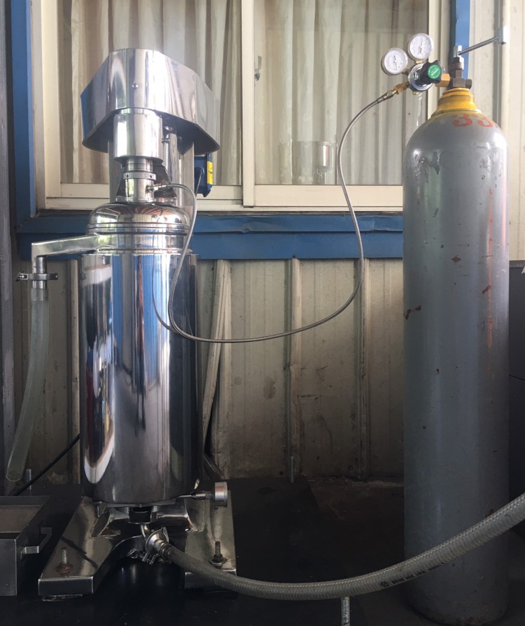 高速管式分離機充氮氣測試